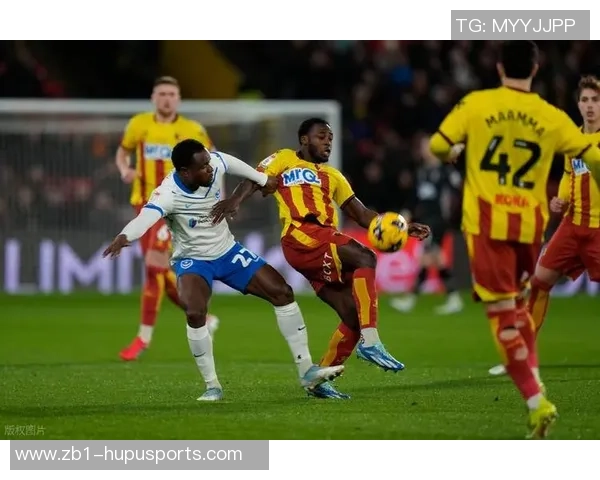 新圣徒足球队奋勇争先力争英超赛季佳绩展现团队精神与激情